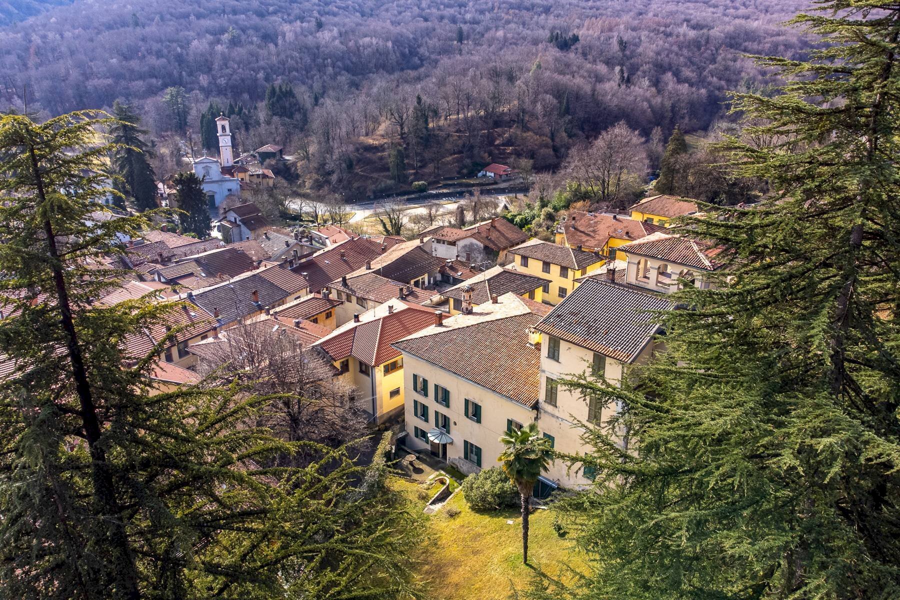 Foto 3 - Villa via Mazzini
 
10, Castello Cabiaglio - foto 3