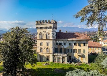 Foto 1 - Villa via IV Novembre
 
28, Lessona - foto 1