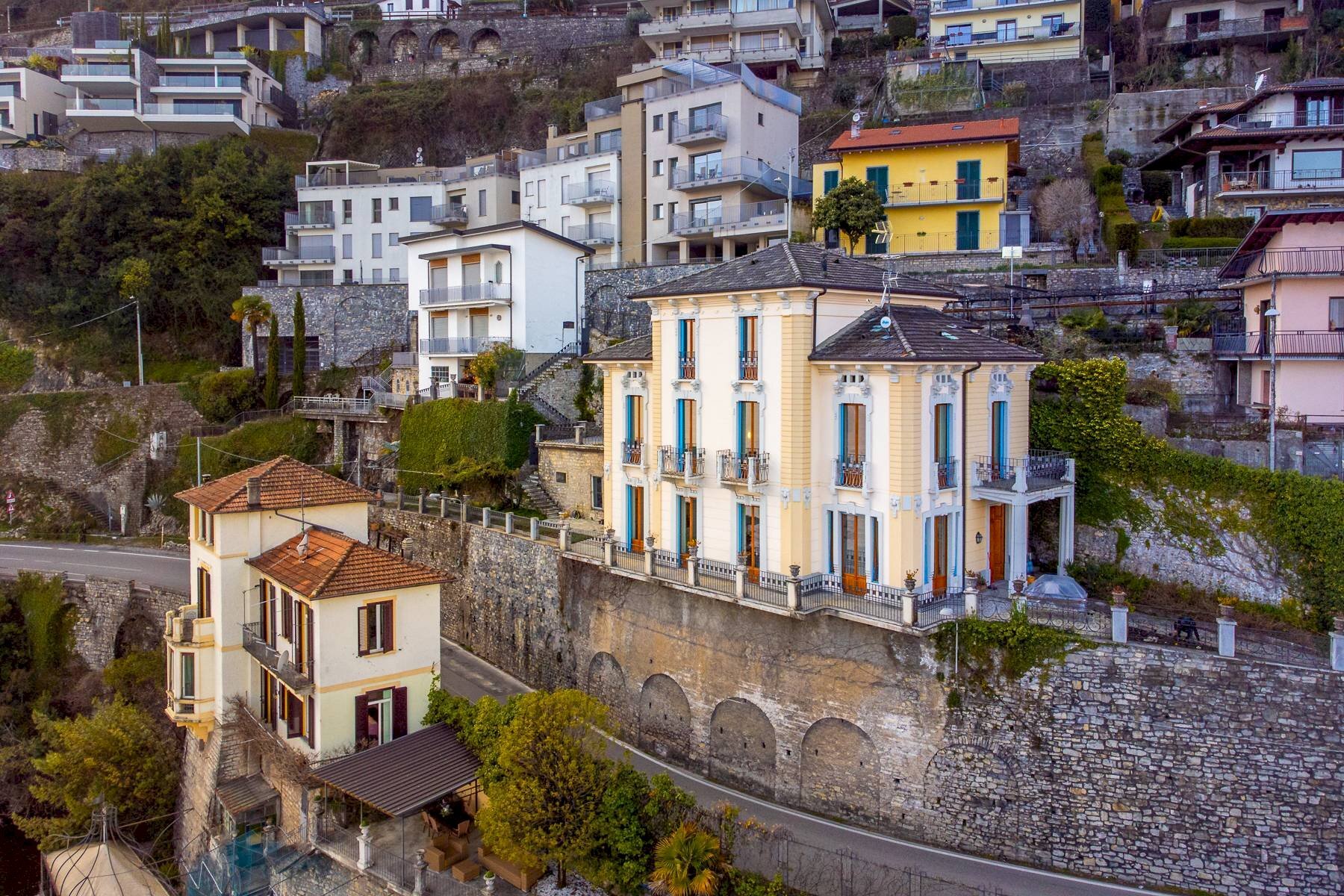 Foto 3 - Villa via Milano
 
32, Argegno - foto 3