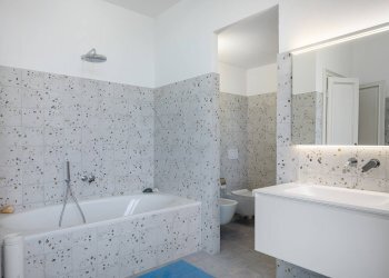 Foto 23 - Villa via Milano
 
32, Argegno - foto 23