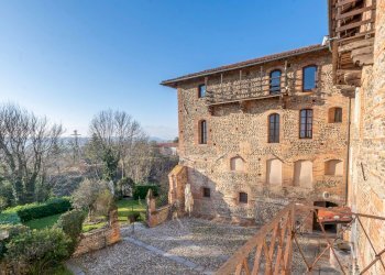 Foto 1 - Castello Via XXV Aprile, Castelletto Cervo - foto 1