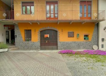 Foto 2 - Semi-detached house Vicolo giovanni pietro riva
 
13, Chiusa di San Michele - photo 2