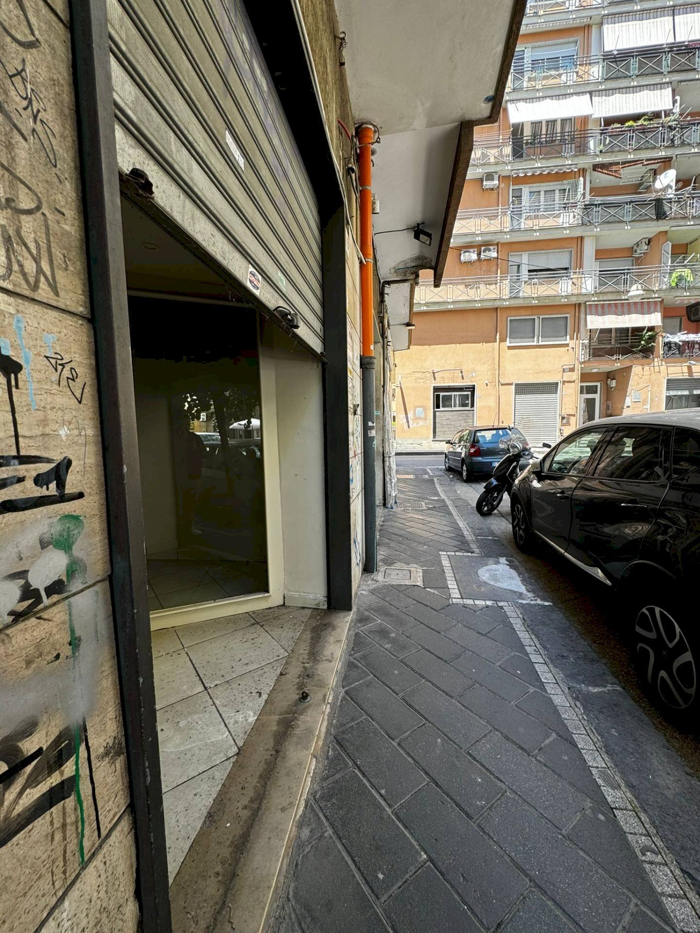 Foto 1 - Commercial Premises Via sabato robertelli
 
6, Salerno - photo 1