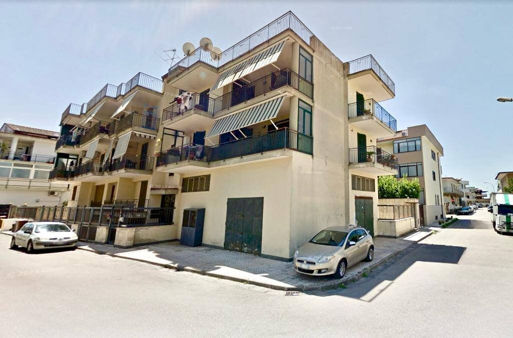 Foto 1 - Attività Commerciale Crispano - foto 1