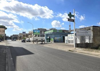 Foto 2 - Attività Commerciale Crispano - foto 2