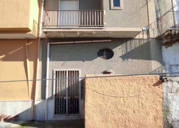 Foto 1 - Trilocale Via Ponte Grotta
 
59, Maddaloni - foto 1