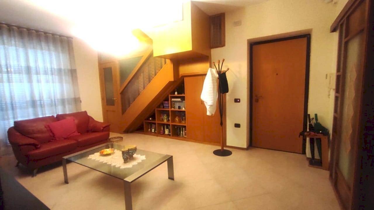 Foto 2 - Appartamento via Mascagni, Caserta - foto 2