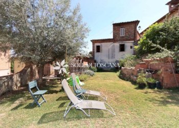 \nFoto 10\n - Appartamento Via Passeggio Garibaldi, Torrita di Siena - foto 9