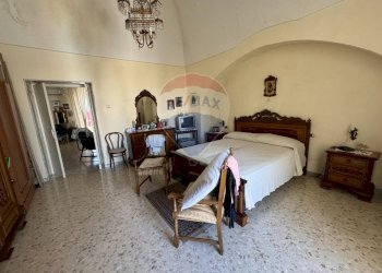 Camera / camera da letto - Independent house Via Piave
 
47, Modugno - photo 9