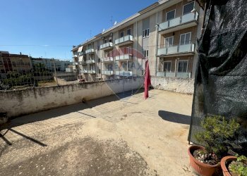 Edificio all\'aperto - Independent house Via Piave
 
47, Modugno - photo 12