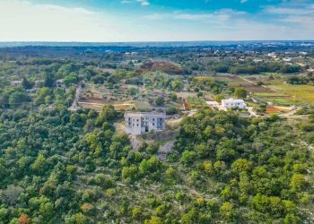 Vista delle montagne - Rustico Strada Vicinale Tumbinno, Locorotondo - foto 1
