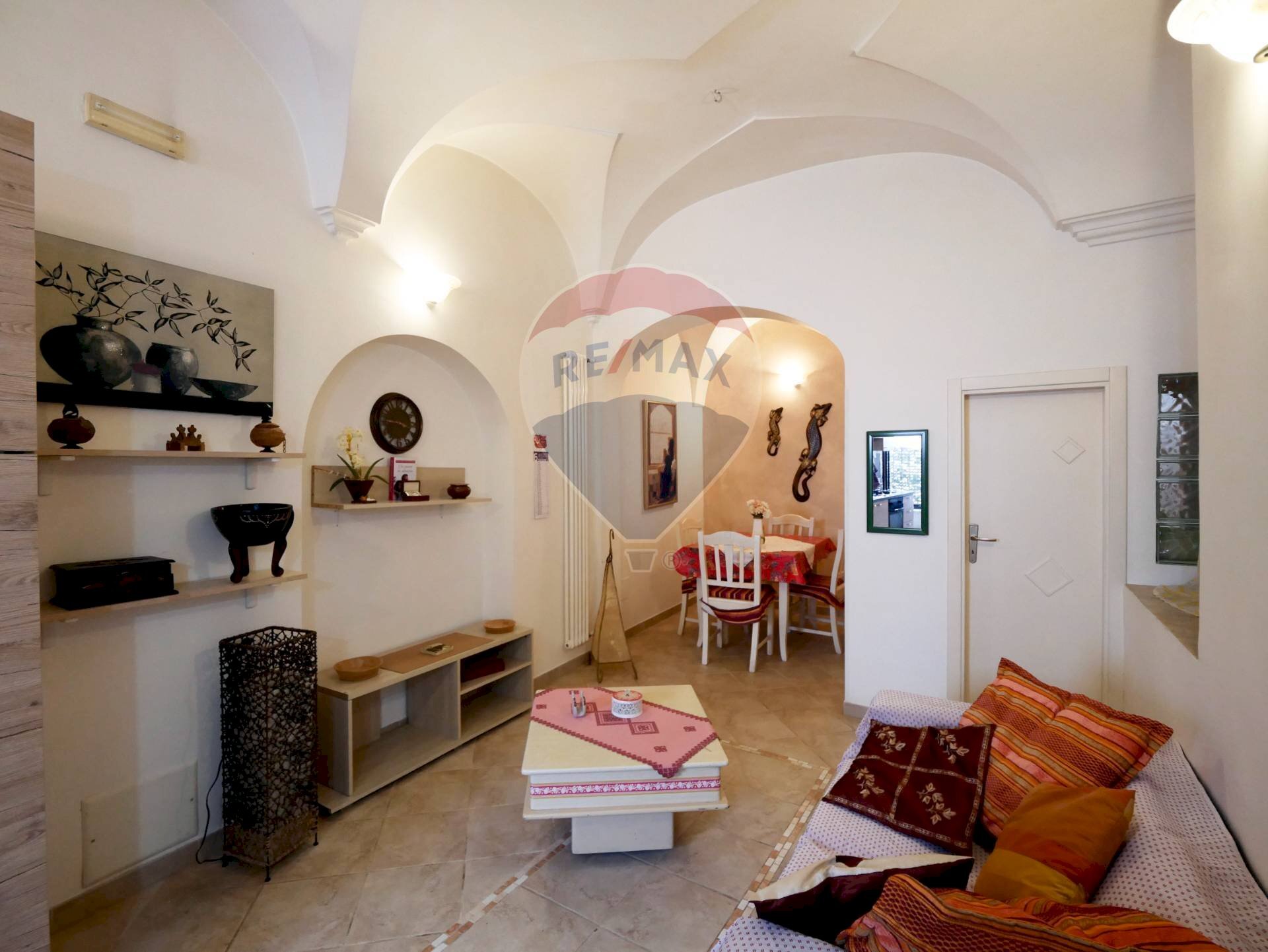 Sala da pranzo - Independent house Via Conte Ugolino
81, Martina Franca - photo 2