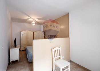 Camera / camera da letto - Independent house Via Conte Ugolino
 
81, Martina Franca - photo 9