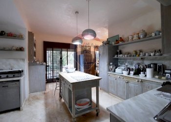 Cucina - Villa Viale dei Pini, Noicàttaro - foto 15