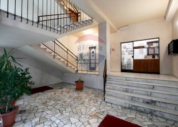 Ricezione / Lobby - Appartamento Piazza Aldo Moro
 
33/A, Bari - foto 2