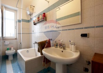 Bagno - Appartamento Piazza Aldo Moro
 
33/A, Bari - foto 8