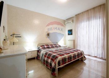 Camera / camera da letto - Quadrilocale Via Giuseppe Di Vittorio
 
10, Triggiano - foto 14