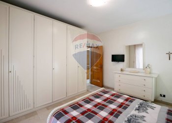 Camera / camera da letto - Quadrilocale Via Giuseppe Di Vittorio
 
10, Triggiano - foto 15