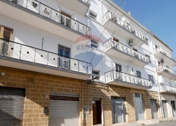 Edificio all\'aperto - Quadrilocale Via Guglielmo Pepe
 
40, Ostuni - foto 2
