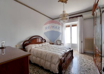 Camera / camera da letto - Quadrilocale Via Guglielmo Pepe
 
40, Ostuni - foto 13