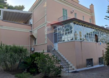Casa all\'aperto - Villa Corso Alcide De Gasperi
 
330, Bari - foto 5