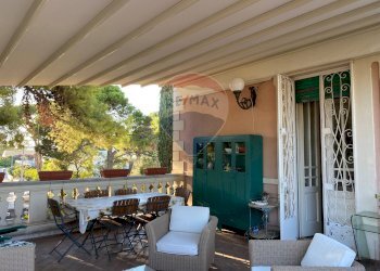 Terrazza - Villa Corso Alcide De Gasperi
 
330, Bari - foto 6