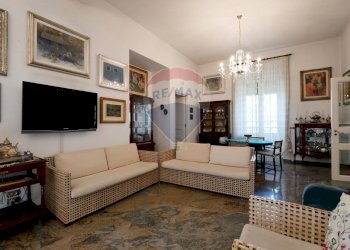 Sala da pranzo - Villa Corso Alcide De Gasperi
 
330, Bari - foto 21