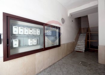 Ricezione / Lobby - Bilocale Via Giovan Battista Trevisani
 
335, Bari - foto 10