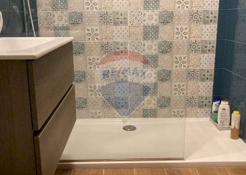 Bagno - Quadrilocale Via Pietro Ravanas
 
25, Bari - foto 20