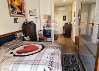 Camera / camera da letto - Quadrilocale Via Pietro Ravanas
 
25, Bari - foto 25