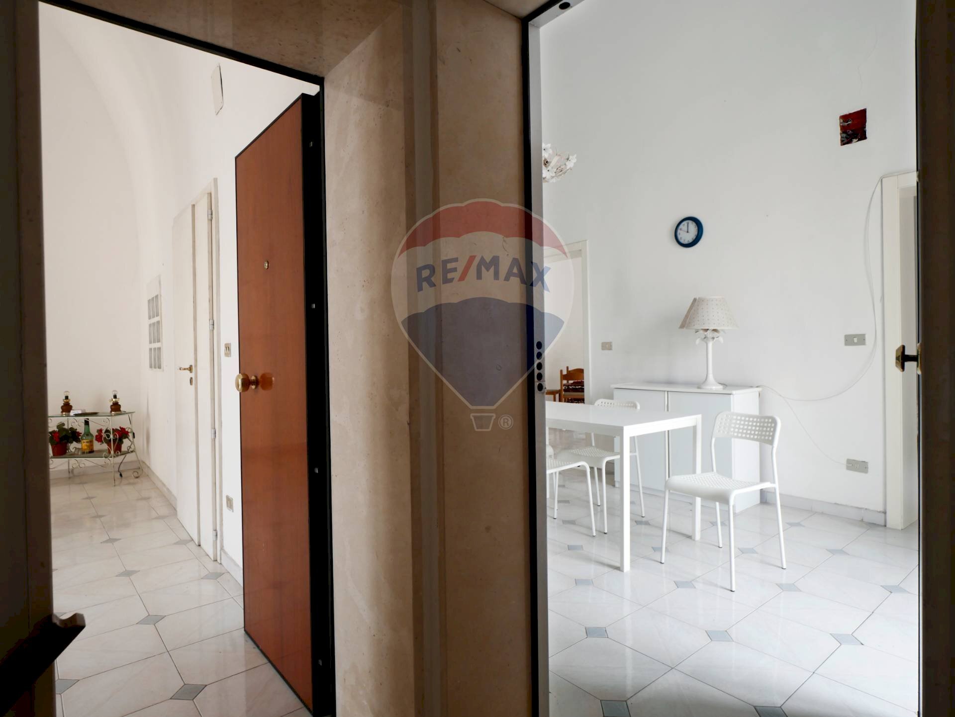 Hall / corridoio - Quadrilocale Corso Vittorio Emanuele II
 
49, Sammichele di Bari - foto 2