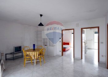 Sala da pranzo - Trilocale Corso Vittorio Emanuele II
 
49, Sammichele di Bari - foto 2