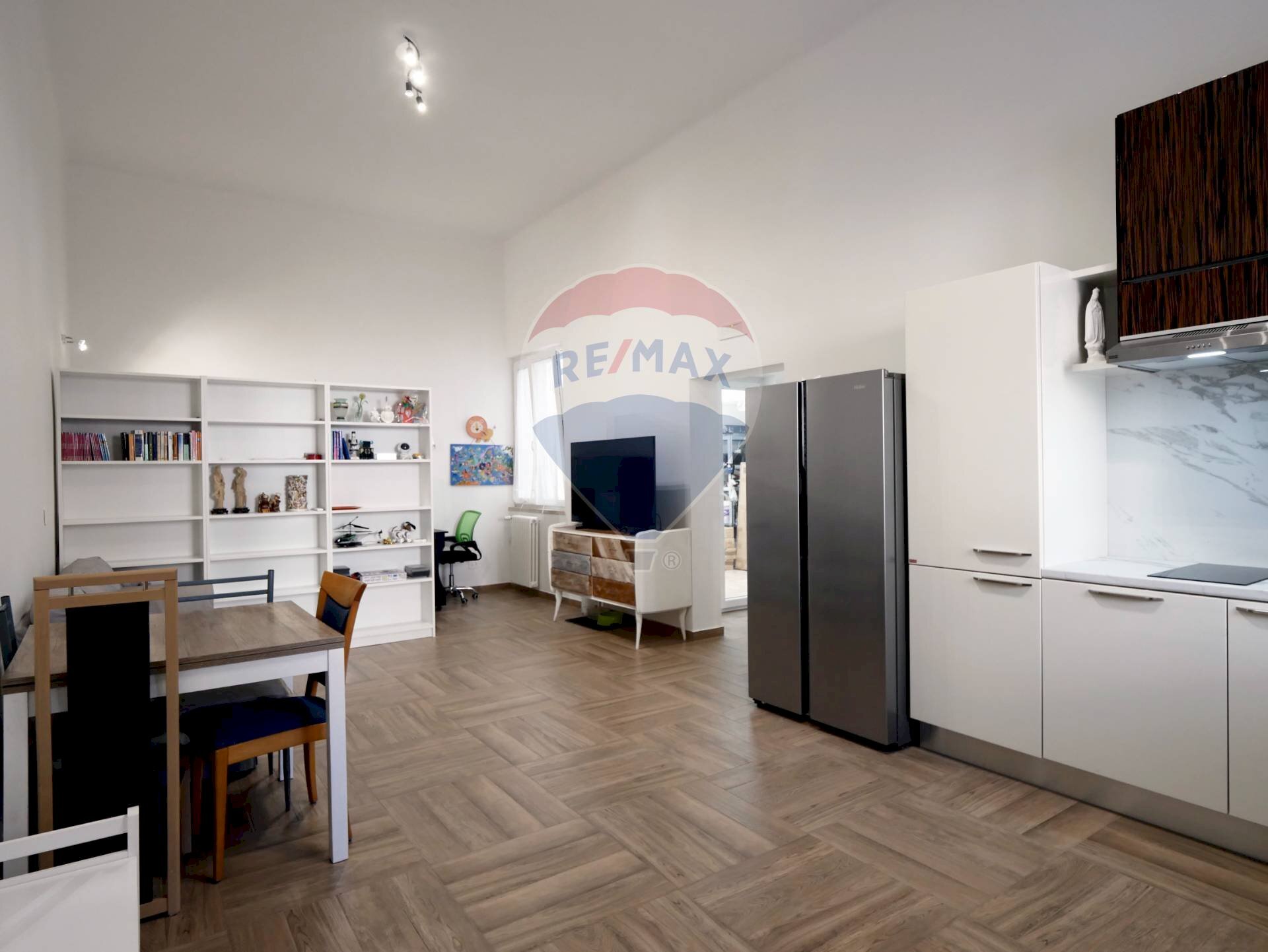 Sala da pranzo - Casa indipendente Via Vito Stefano De Carolis, Turi - foto 2