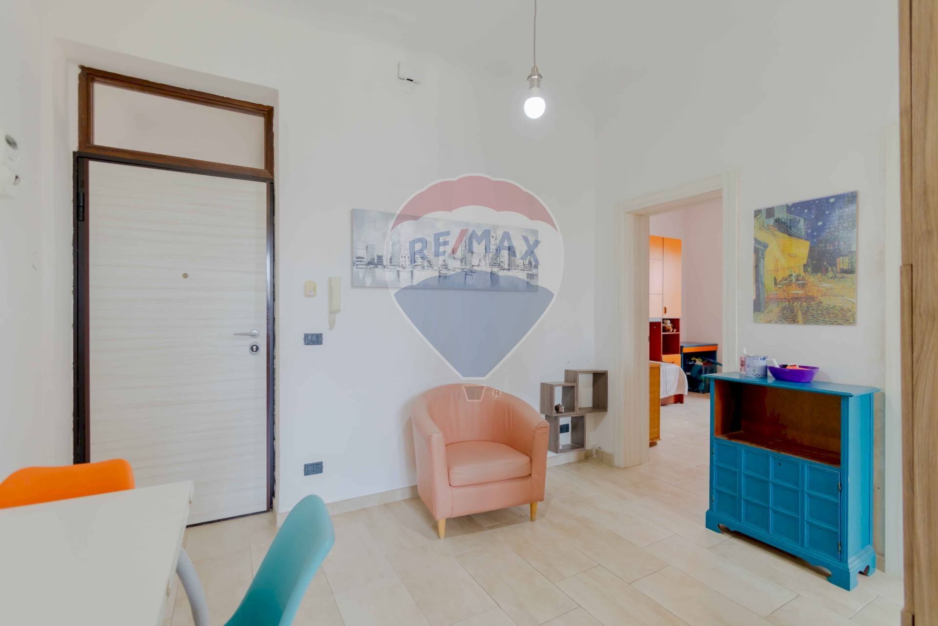 Sala da pranzo - Three-room apartment Via Alto Adige
 
105, Taranto - photo 2