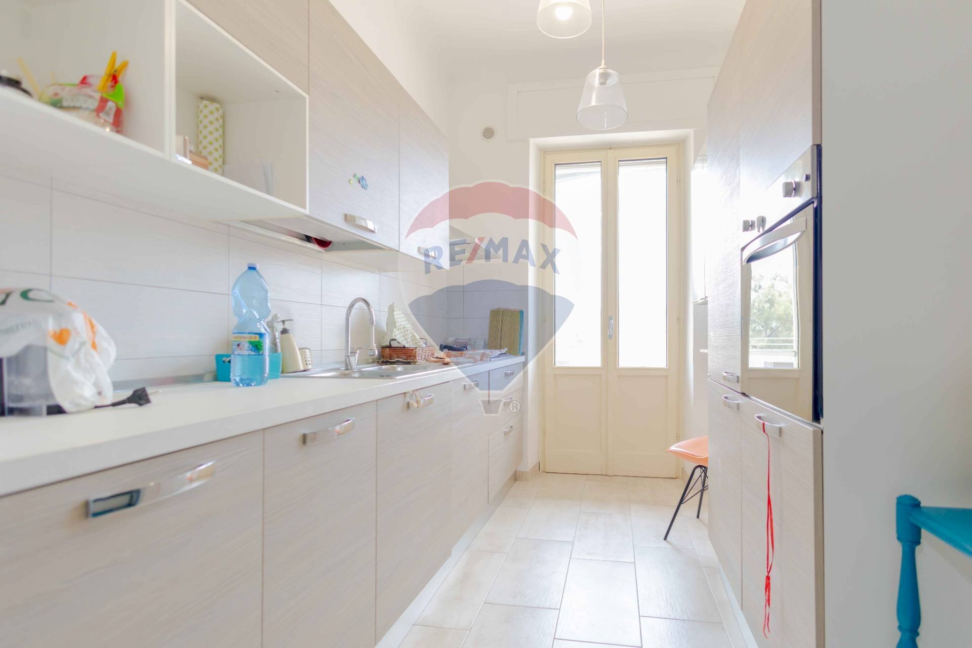 Cucina - Three-room apartment Via Alto Adige
 
105, Taranto - photo 3