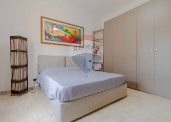 Camera / camera da letto - Trilocale Via Alto Adige
 
105, Taranto - foto 7