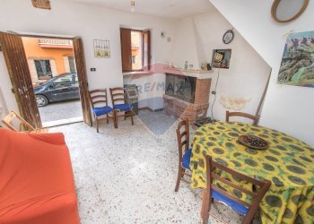 Sala da pranzo - Casa semi indipendente paranesi, Rocca Santa Maria - foto 6