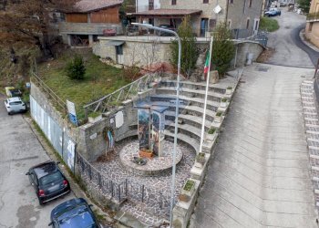 Edificio all\'aperto - Casa semi indipendente paranesi, Rocca Santa Maria - foto 22