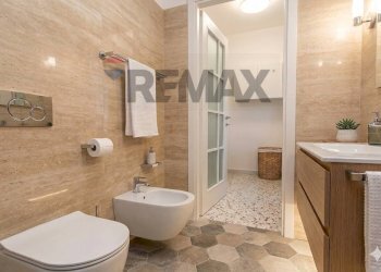 Bagno - Casa semi indipendente paranesi, Rocca Santa Maria - foto 15