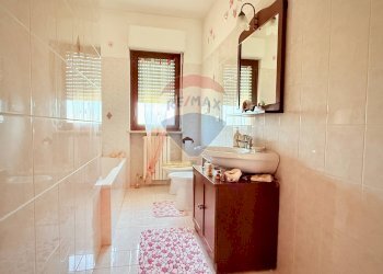 Bagno - Villa a Schiera Via Colmarino
 
27, Miglianico - foto 15