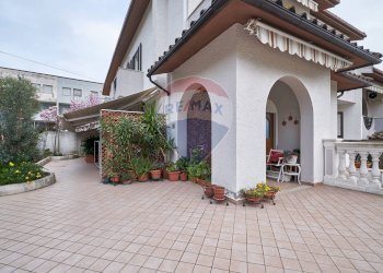 Casa all\'aperto - Villa a Schiera Penne - foto 2