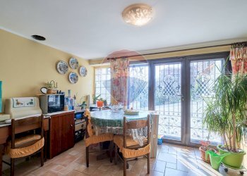 Sala da pranzo - Villa a Schiera Penne - foto 13