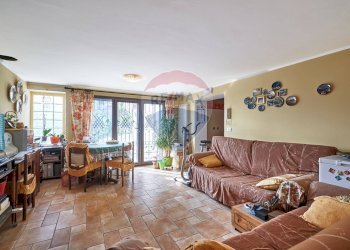 Sala da pranzo - Villa a Schiera Penne - foto 18