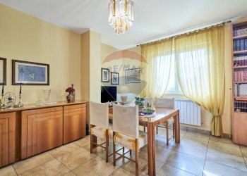 Sala da pranzo - Villa a Schiera Penne - foto 21