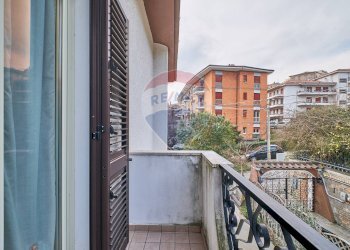 Balcone - Villa a Schiera Penne - foto 50