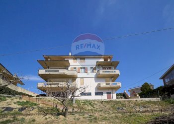 Casa all\'aperto - Villa C.DA SARACENO
 
4, Penne - foto 6