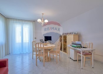 Sala da pranzo - Villa C.DA SARACENO
 
4, Penne - foto 17