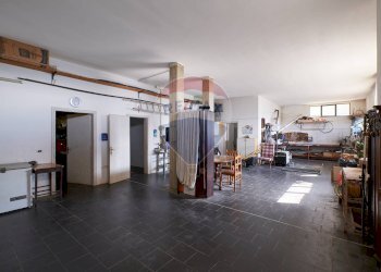 Soggiorno - Villa C.DA SARACENO
 
4, Penne - foto 53