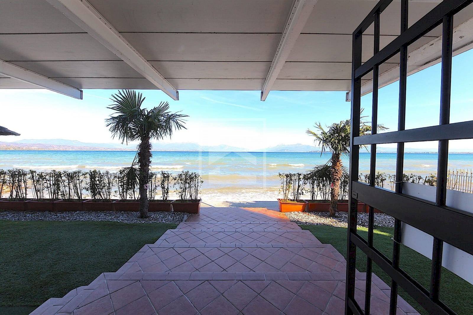 Foto 3 - Villa via Lungo Lago Cesare Battisti, Desenzano del Garda - foto 3