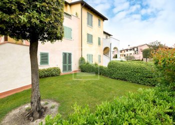 Foto 2 - Trilocale Località Sermana
 
1, Peschiera del Garda - foto 2